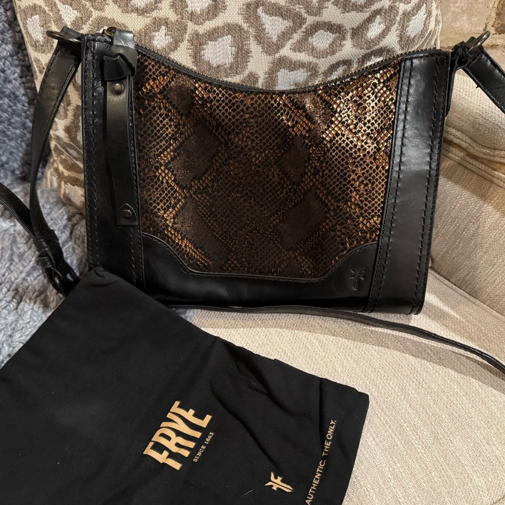 Frye Black and Metallic Brown Snakeskin Crossbody Bag New With Tags